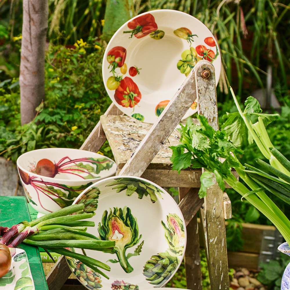 Emma Bridgewater Tomatoes Soup Plate | Jarrolds, Norwich